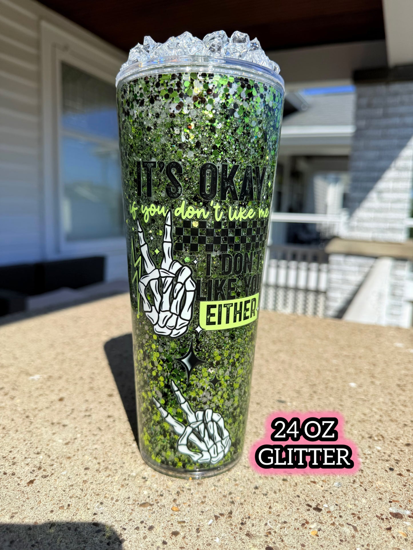 20 oz Acrylic Snowglobe